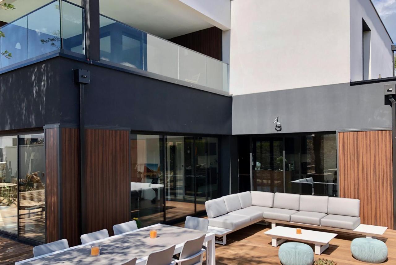 Hotelya - Lille Villeneuve D'Ascq Exterior foto