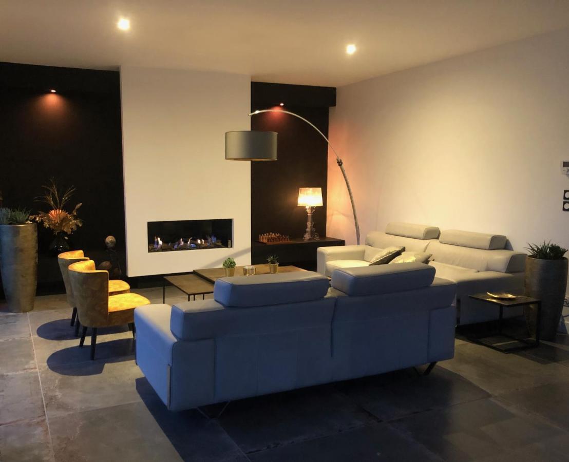 Hotelya - Lille Villeneuve D'Ascq Exterior foto